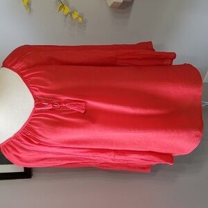 COUNTERPARTS RED, NWT BOHEMIAN STYLE BLOUSE, size large. Bell sleeves. Hippy